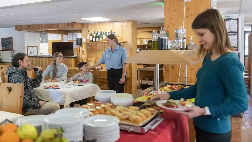 Restaurant buffet au VTF Chamonix Les Econtres