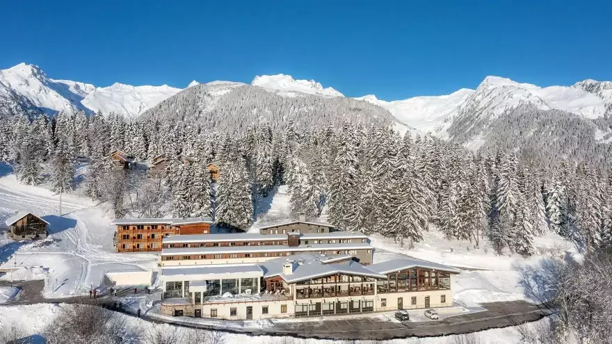 Vue aérienne village VTF Doucy Hiver