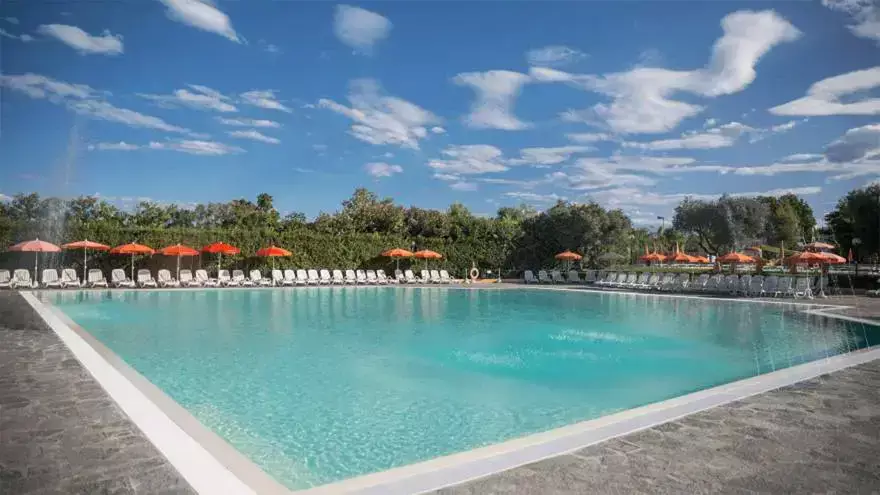 Piscine Garda Village Italie