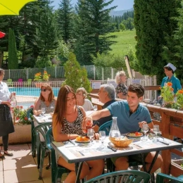 Vacances d'été au frais à la montagne